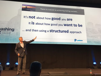 Dscoop 2018: Keynote von Kevin Gaskell, ehemaliger jüngster Porsche-Chef und Unternehmer.