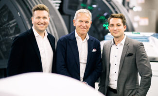 Elanders GmbH Christopher Sommer Peter Sommer Sven Burkhard