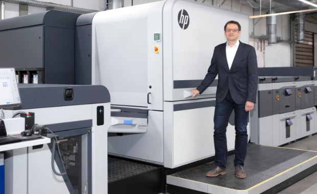 Onlinprinters HP Indigo 100 K Digitaldruck Online-Druckerei