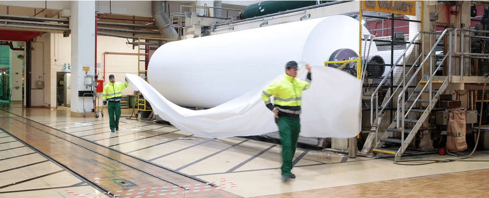 Papierproduktion bei UPM in Finnland