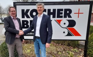 Druckindustrie: Lars Beck, Geschäftsführer von Kocher+Beck (rechts), und der neue Vertriebsleiter Nicolas Kirste