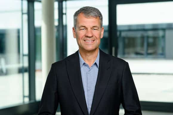 Markus Arendt neu im Vorstand der Dr. Hönle AG › Print.de