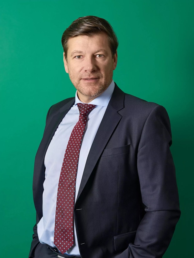 Ulrich Wadephul die Gesamtbereichsleitung Verkauf bei Steinbeis Papier übernommen.