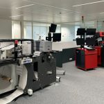 Druckinspektion: Blick in das neue Demo- und Servicezentrum von AVT in Aalst