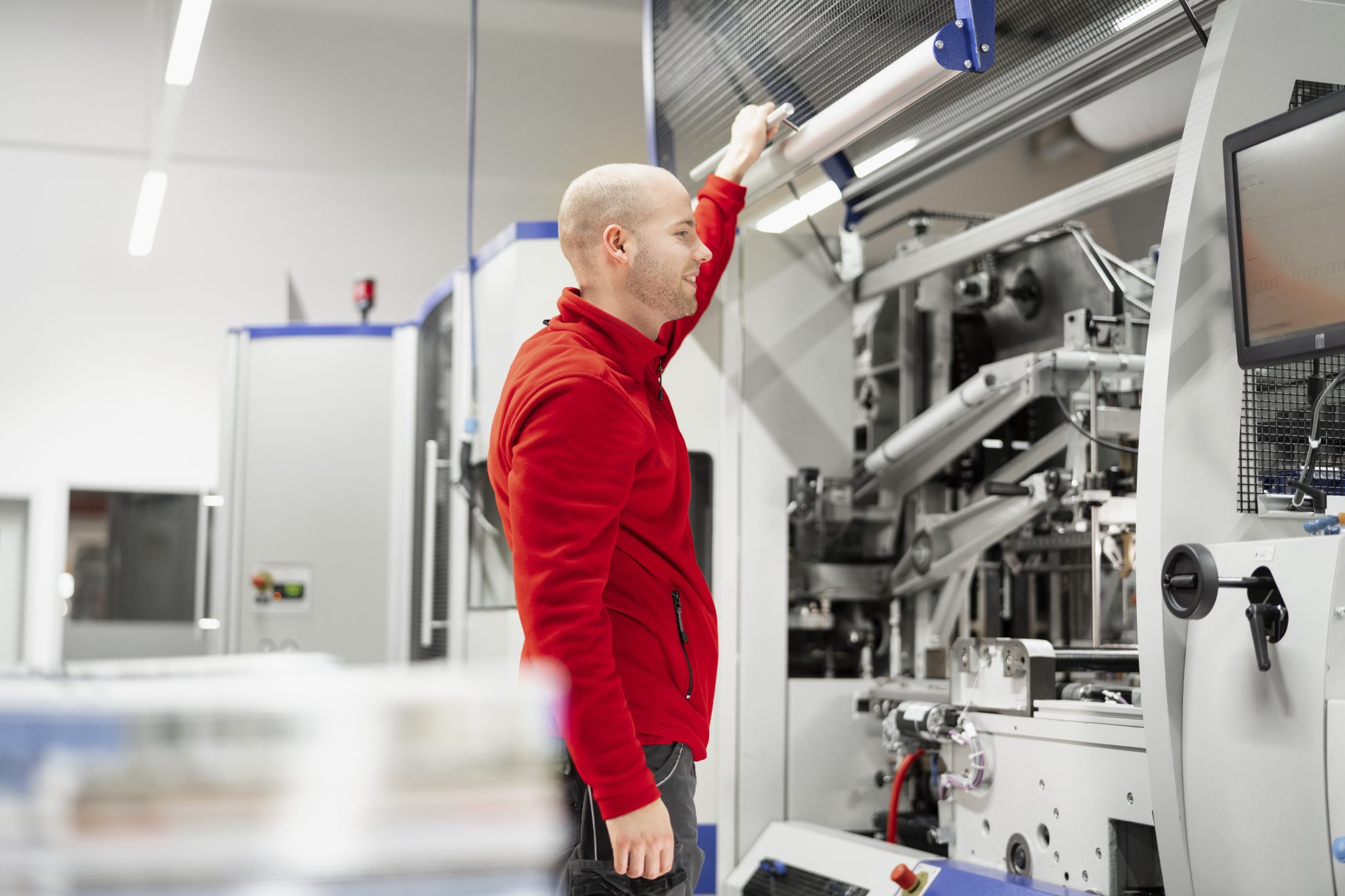 Buchfertigungsstrasse in der Cewe-Produktion.