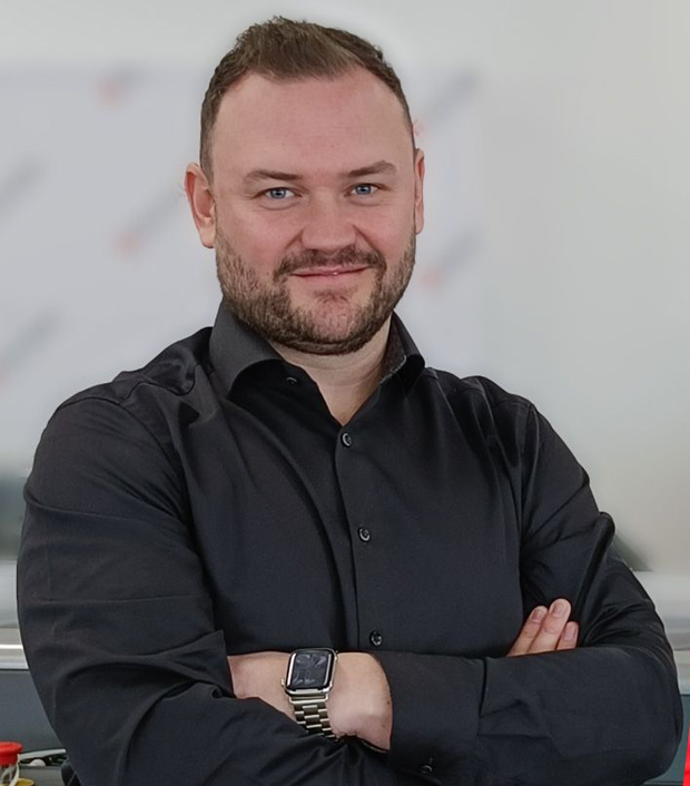 Jannik Müller ist neu an Bord bei Tecnau.