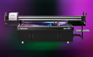 Nachfolgemodell: der neue Großformat-Flachbett-UV-Drucker EU2-1000MF von Roland DG