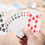 Mit einer Investition im dreistelligen Millionenbereich will Koehler Paper die Weichen für eine Erweiterung der Produktionskapazität von Spielkartenkarton stellen.