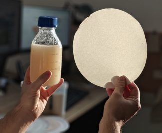 Mit mycofibre will matabooks den Schritt von der nachhaltigen Anwendung hin zur eigenständigen Werkstoffentwicklung für industrielle Märkte gehen.