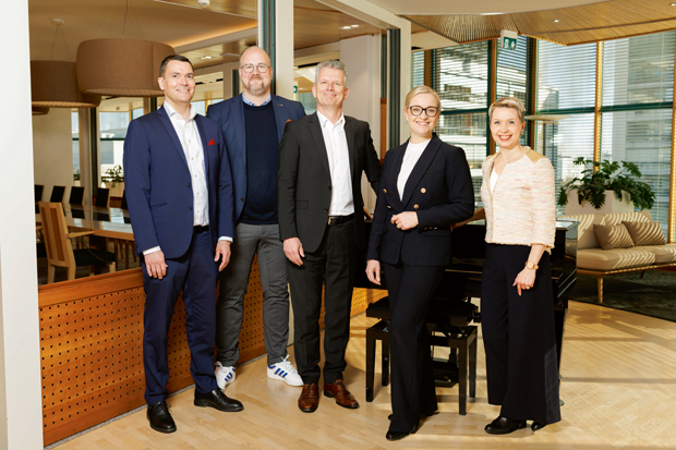 Die strategische Zusammenarbeit zwischen Metsä Board und Heidelberg soll Materialien und Maschinen kombinieren, um Kunden einen höheren Mehrwert bei Verpackungslösungen zu bieten.