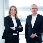 Natascha Sander, CFO, sowie Michael Finger, Vorstandsvorsitzender der technotrans SE.