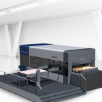 Die CutPro 2.1 ist Koenig & Bauers neueste Flachbettstanze.