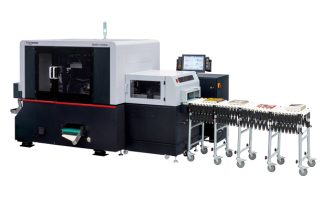 Der neu designte iCE Binder SB-09R iCE Trimmer HT-1000R schneidet mit bis zu 1.000 Takten pro Stunde jedes einzelne Buch in individueller Größe.